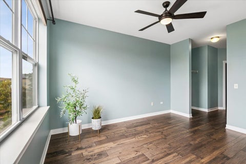 Tiny photo for 977 Harris Road #34, Grayslake, IL 60030 (MLS # 12734229)