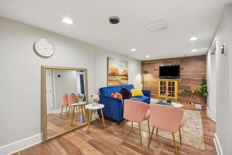 Tiny photo for 2928 N Rutherford Avenue, Chicago, IL 60634 (MLS # 12634427)