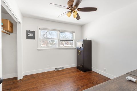 Tiny photo for 310 N La Londe Avenue, Lombard, IL 60148 (MLS # 12531600)