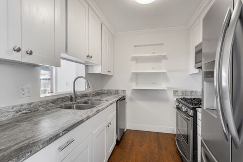 Tiny photo for 310 N La Londe Avenue, Lombard, IL 60148 (MLS # 12531600)