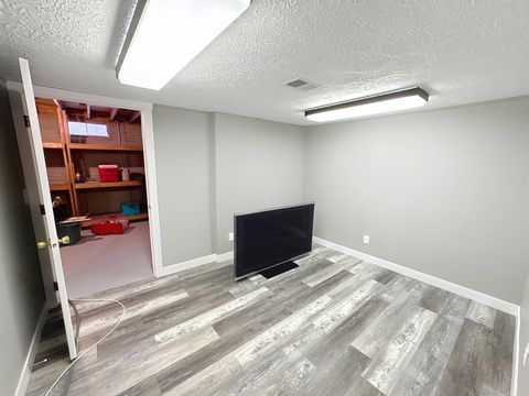 Tiny photo for 400 29th Avenue Drive #7C, Moline, IL 61265 (MLS # 100000149)