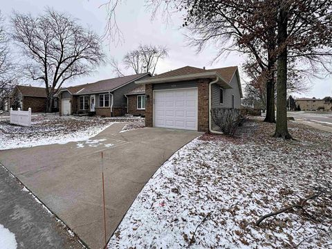 Tiny photo for 400 29th Avenue Drive #7C, Moline, IL 61265 (MLS # 100000149)