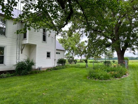 Tiny photo for 704 W Green Street, Newman, IL 61942 (MLS # 12688044)