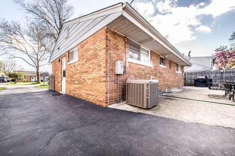 Tiny photo for Morton Grove, IL 60053 (MLS # 12627736)