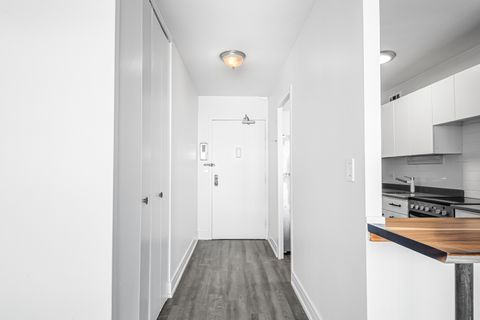 Tiny photo for 5757 N Sheridan Road #15G, Chicago, IL 60660 (MLS # 12566845)