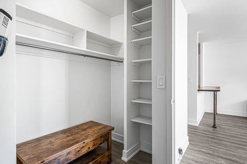 Tiny photo for 5757 N Sheridan Road #15G, Chicago, IL 60660 (MLS # 12566845)