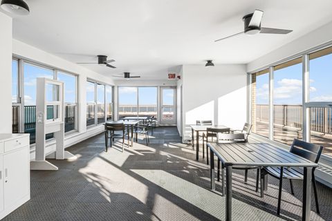 Tiny photo for 5757 N Sheridan Road #15G, Chicago, IL 60660 (MLS # 12566845)