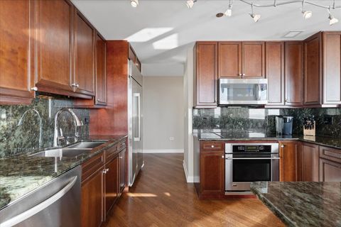 Tiny photo for 130 N Garland Court #3205, Chicago, IL 60602 (MLS # 12504237)