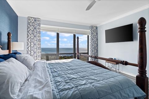 Tiny photo for 130 N Garland Court #3205, Chicago, IL 60602 (MLS # 12504237)