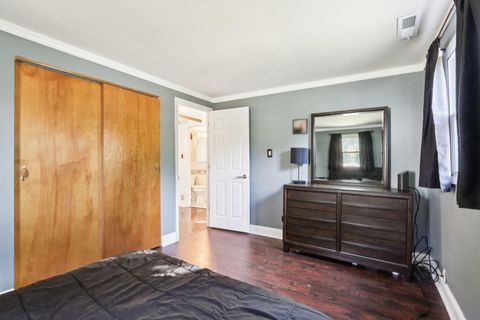 Tiny photo for 1933 Whittier Lane, Schaumburg, IL 60193 (MLS # 12483038)