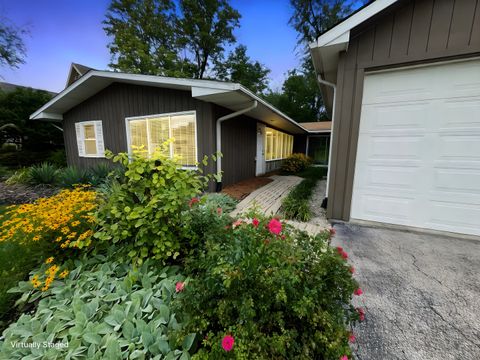 5611 S Quincy Street S Hinsdale IL 60521