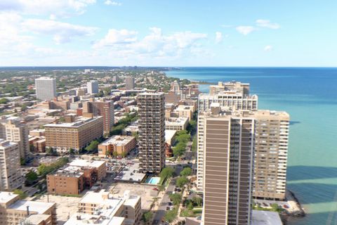 Tiny photo for 6033 N Sheridan Road #40H, Chicago, IL 60660 (MLS # 12468741)