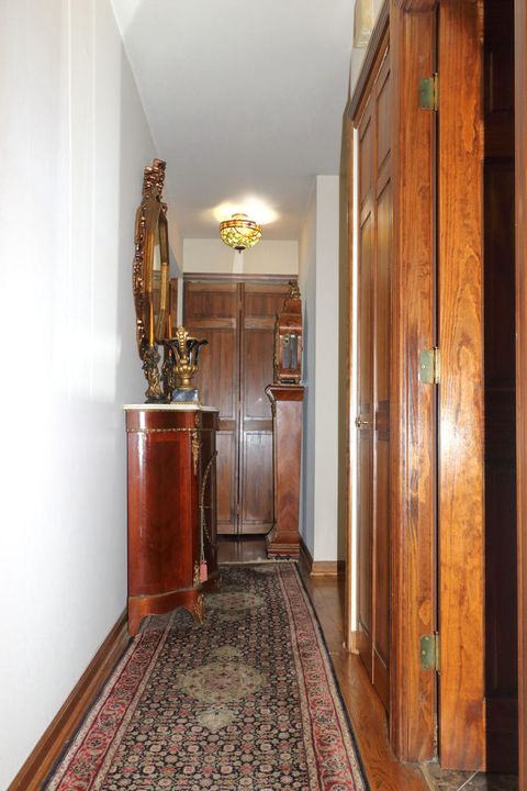 Tiny photo for 6033 N Sheridan Road #40H, Chicago, IL 60660 (MLS # 12468741)
