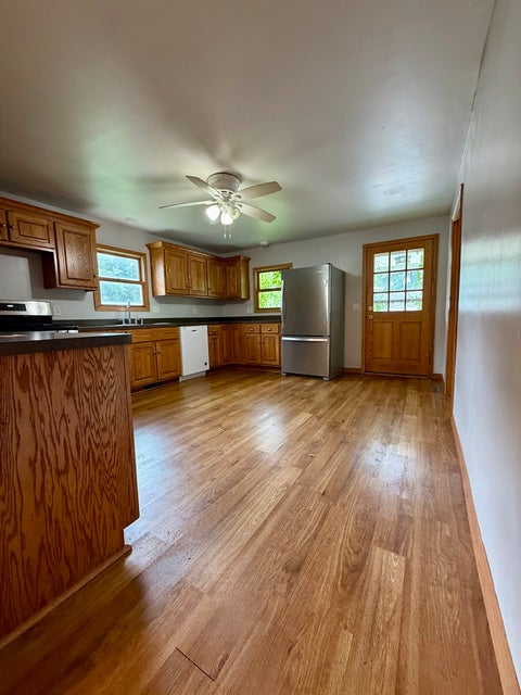 Tiny photo for 703 Chapel Street, Ottawa, IL 61350 (MLS # 12737522)