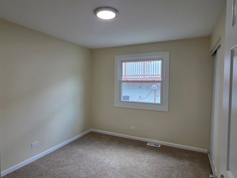 Tiny photo for 70 N Idlewild Avenue, Mundelein, IL 60060 (MLS # 12727412)