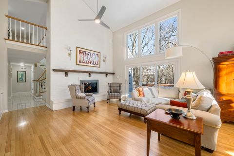 Tiny photo for 175 Margate Court, Lake Bluff, IL 60044 (MLS # 12550062)