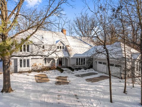 Tiny photo for 175 Margate Court, Lake Bluff, IL 60044 (MLS # 12550062)