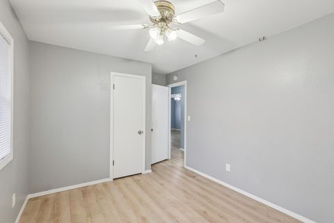 Tiny photo for 1134 Franklin Avenue, Winthrop Harbor, IL 60096 (MLS # 12635431)