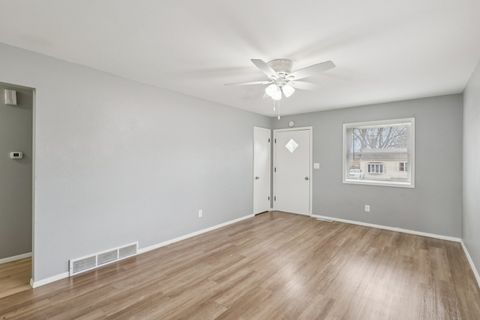 Tiny photo for 1134 Franklin Avenue, Winthrop Harbor, IL 60096 (MLS # 12635431)
