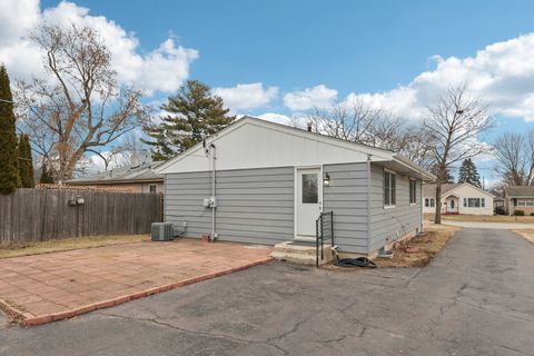 Tiny photo for 1134 Franklin Avenue, Winthrop Harbor, IL 60096 (MLS # 12635431)