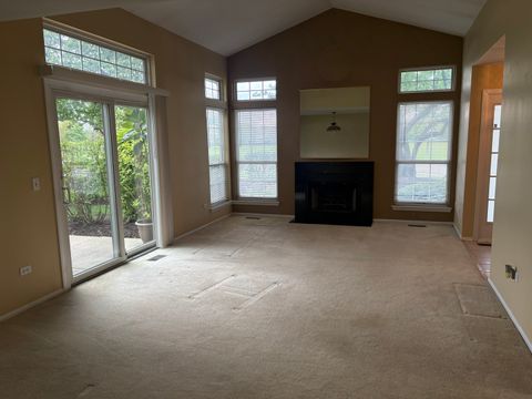 Tiny photo for 1602 Columbia Circle #4, Bartlett, IL 60103 (MLS # 12620004)