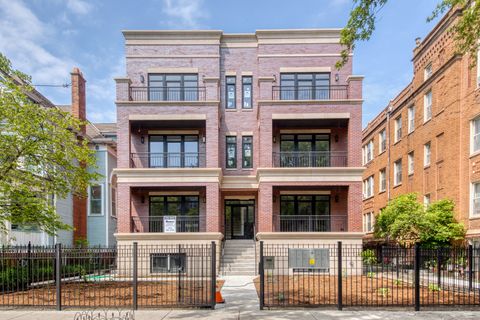 4642 N Magnolia Avenue Chicago IL 60640