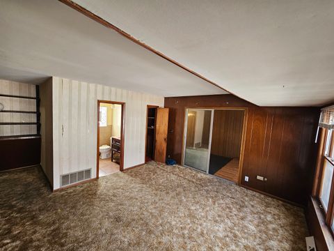 Tiny photo for 8500 Parkside Avenue, Burbank, IL 60459 (MLS # 12604365)