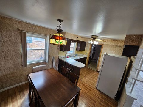 Tiny photo for 8500 Parkside Avenue, Burbank, IL 60459 (MLS # 12604365)