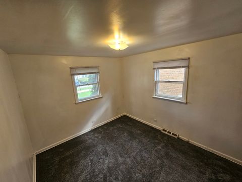 Tiny photo for 8500 Parkside Avenue, Burbank, IL 60459 (MLS # 12604365)