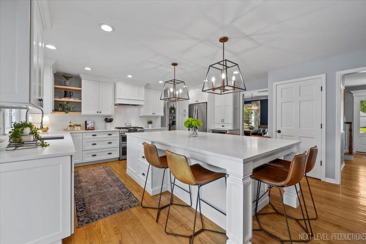 520 George Court