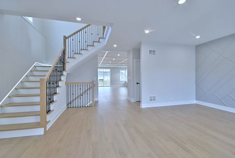 Tiny photo for 7509 N Oleander Avenue, Chicago, IL 60631 (MLS # 12569860)