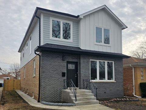 Tiny photo for 7509 N Oleander Avenue, Chicago, IL 60631 (MLS # 12569860)