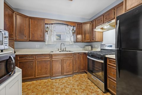 Tiny photo for 3519 Home Avenue, Berwyn, IL 60402 (MLS # 12472475)