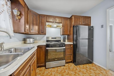 Tiny photo for 3519 Home Avenue, Berwyn, IL 60402 (MLS # 12472475)