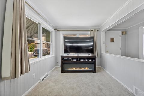 Tiny photo for 3519 Home Avenue, Berwyn, IL 60402 (MLS # 12472475)