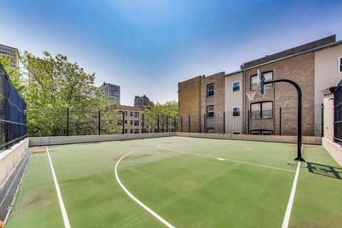 Tiny photo for 3930 N Pine Grove Avenue #2912, Chicago, IL 60613 (MLS # 12512476)