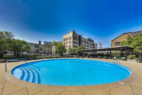 Tiny photo for 3930 N Pine Grove Avenue #2912, Chicago, IL 60613 (MLS # 12512476)