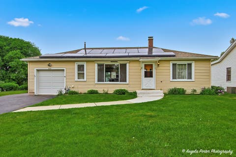 Photo of 1212 Cherry Street, Lake In The Hills, IL 60156 (MLS # 12655802)