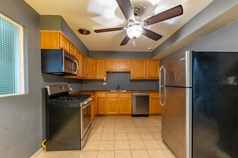 Tiny photo for 1008 Washington Boulevard #5, Oak Park, IL 60302 (MLS # 12751552)