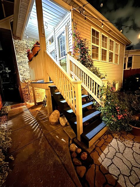 Tiny photo for 5023 W Oakdale Avenue, Chicago, IL 60641 (MLS # 12488552)