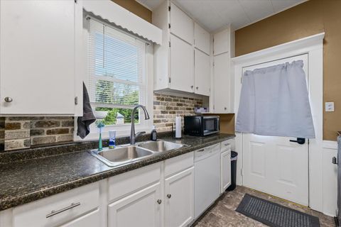 Tiny photo for 543 E Orleans Street, Paxton, IL 60957 (MLS # 12398578)