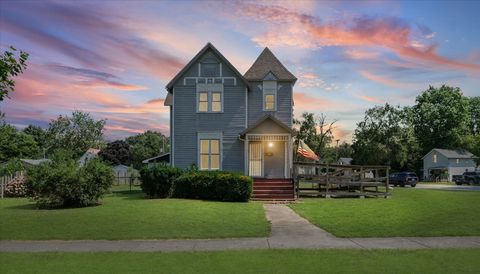 Tiny photo for 543 E Orleans Street, Paxton, IL 60957 (MLS # 12398578)