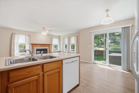 Tiny photo for 311 Old Farm Road, Bloomington, IL 61704 (MLS # 12649000)