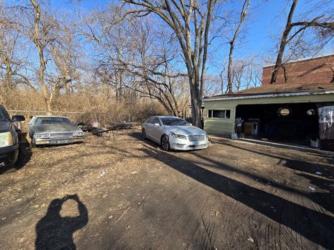 Tiny photo for 14131 Lincoln Avenue, Dolton, IL 60419 (MLS # 12570188)