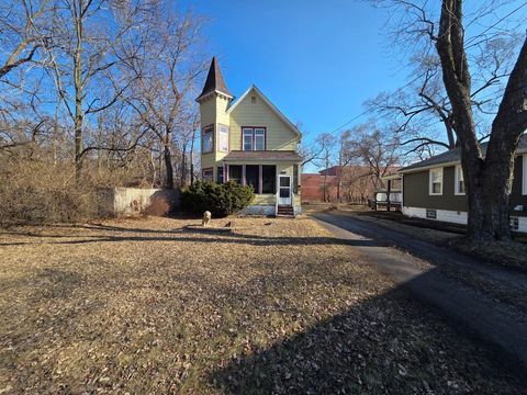 Tiny photo for 14131 Lincoln Avenue, Dolton, IL 60419 (MLS # 12570188)