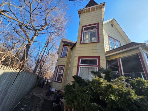 Tiny photo for 14131 Lincoln Avenue, Dolton, IL 60419 (MLS # 12570188)