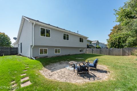 Tiny photo for 2703 Oak Ridge Lane, Joliet, IL 60435 (MLS # 12465320)