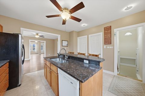 Tiny photo for 17201 Oak Park Avenue, Tinley Park, IL 60477 (MLS # 12554190)