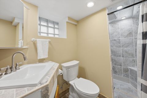 Tiny photo for 17201 Oak Park Avenue, Tinley Park, IL 60477 (MLS # 12554190)