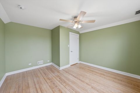 Tiny photo for 17201 Oak Park Avenue, Tinley Park, IL 60477 (MLS # 12554190)